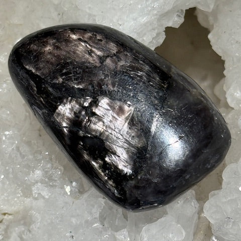 Hypersthène oasis de cristal