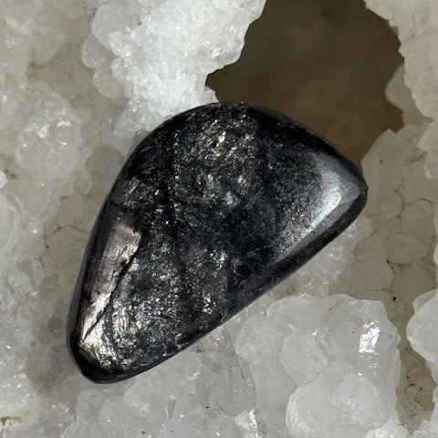 Hypersthène oasis de cristal