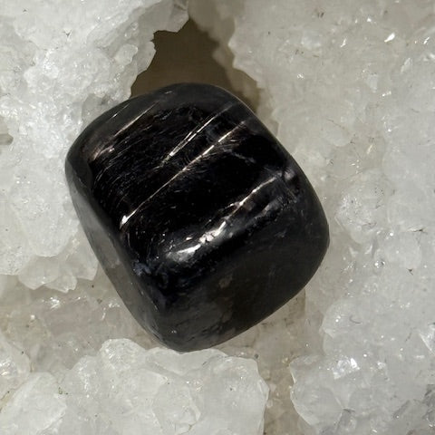 Hypersthène oasis de cristal