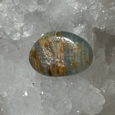 Calcite Aquatine Lémurienne  Oasis de cristal