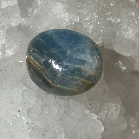 Calcite Aquatine Lémurienne  Oasis de cristal