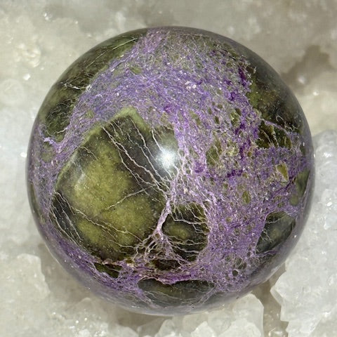 Sphère Stichtite avec Serpentine
