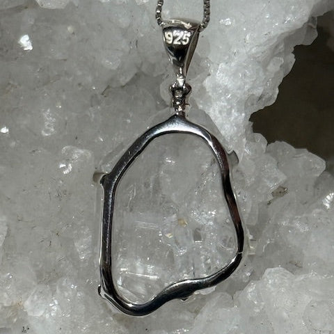 Pendentif Quartz à Âme ou Faden