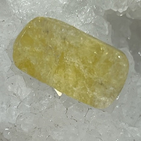Danburite Dorée jaune oasis de cristal