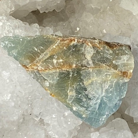  Calcite Aquatine Lémurienne