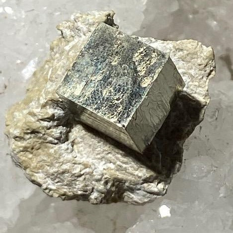 Pyrite Cube sur Matrice