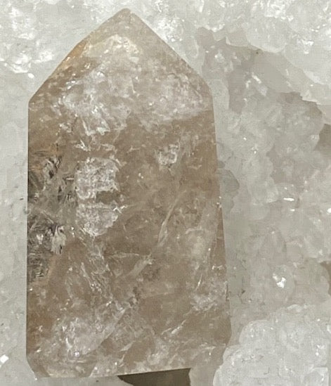 Sagenite sur Quartz