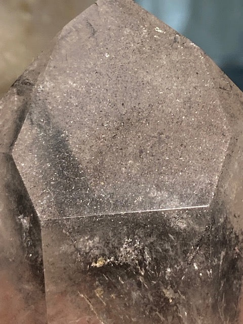 Cristal du Temple du Coeur/ DOW (Rare) Quartz Fantôme noir