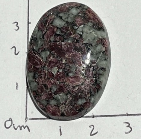 Eudialyte Grade A (Russie)