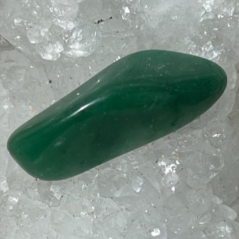 Calcédoine Verte oasis de cristal 
