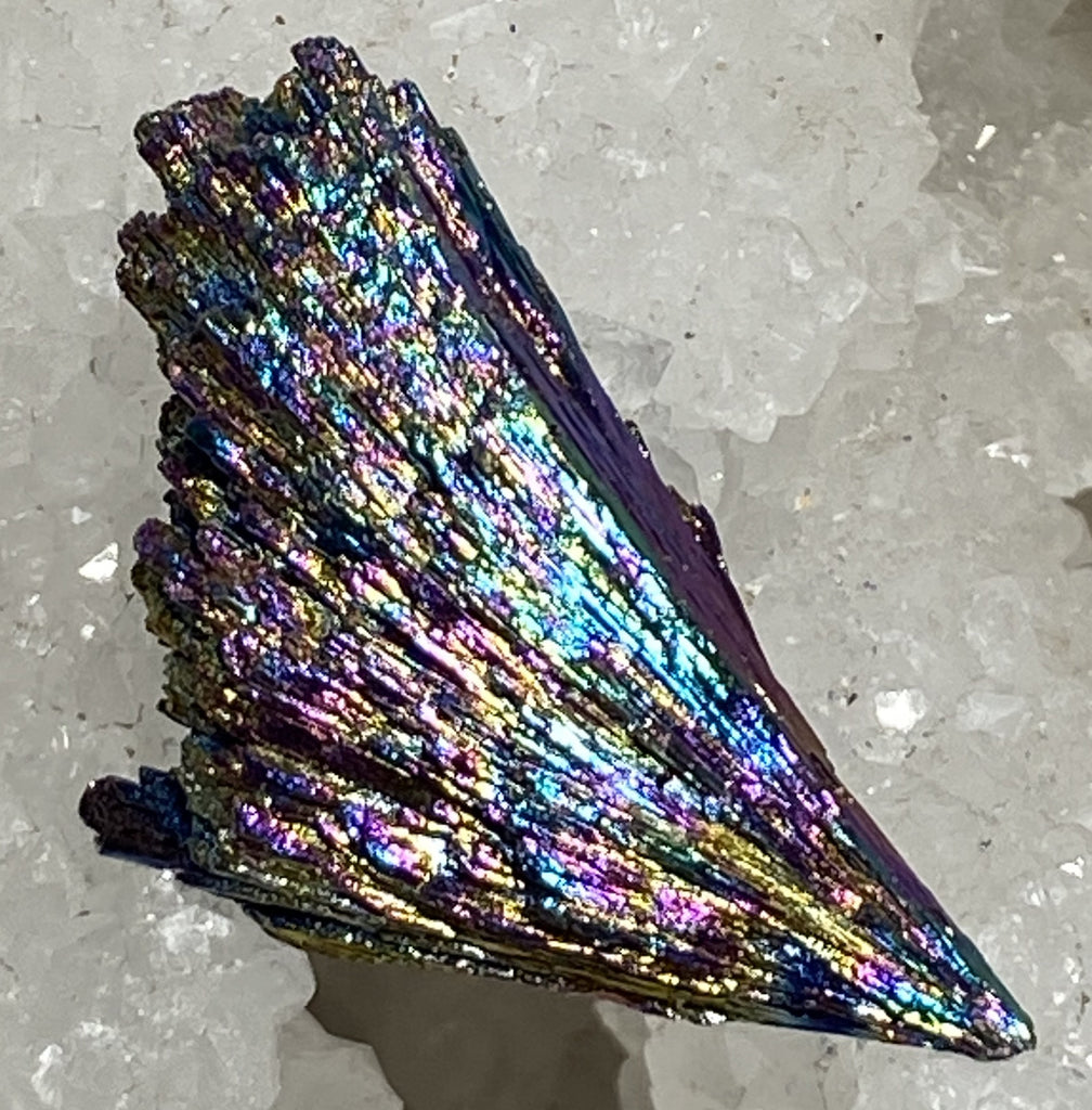 Cyanite Aura Arc-en-Ciel